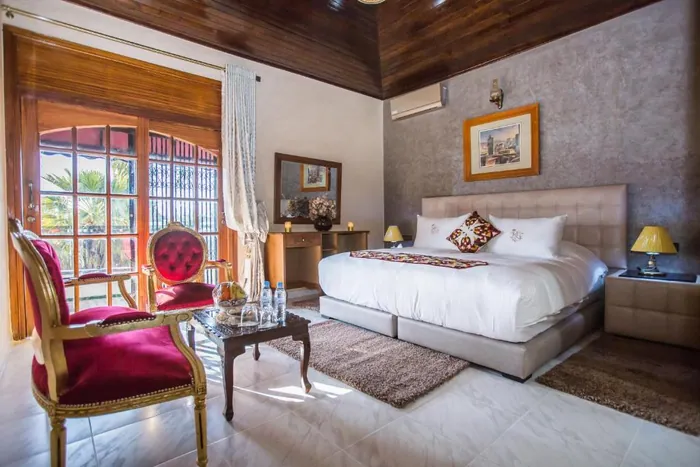 Deluxe Junior Suite (Farah) at Riad Sebti — interior view 1.
