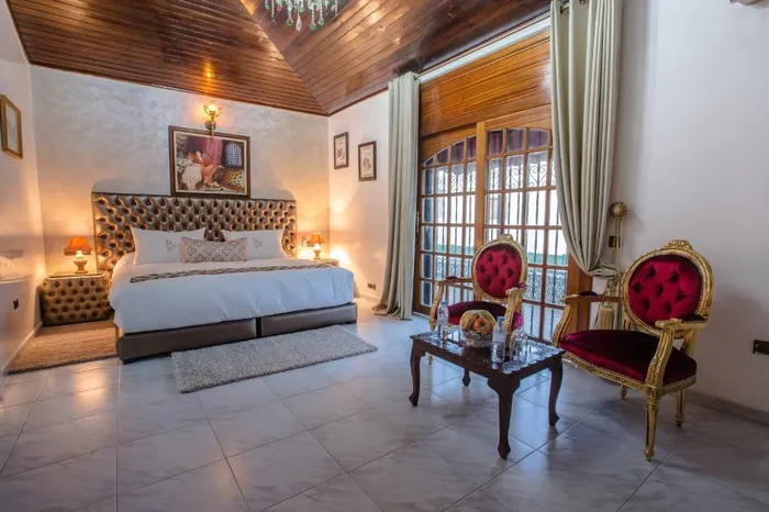 King Suite with Balcony (Youssef) at Riad Sebti — interior view 3.